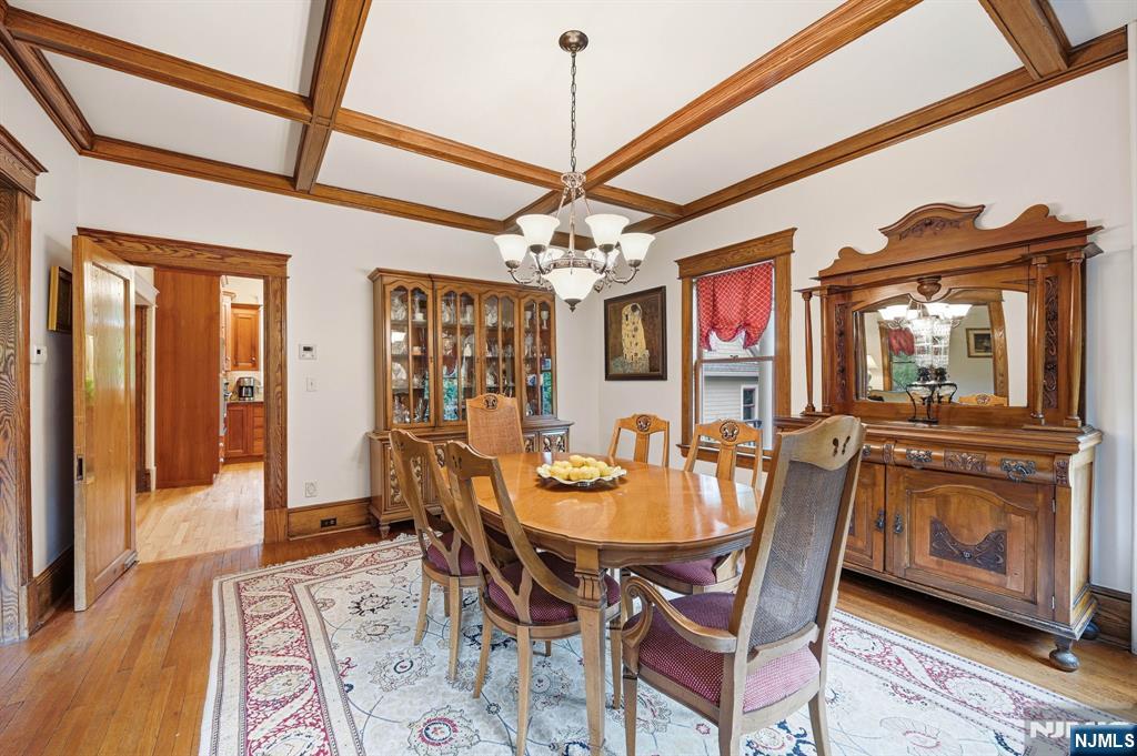 283 Highwood Avenue Ridgewood, NJ 07450 - Photo 9 of 48