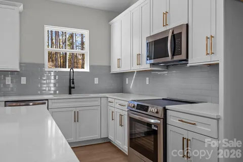 $469,000 | 2287 Lee Lawing Road, Lincolnton, NC 28092