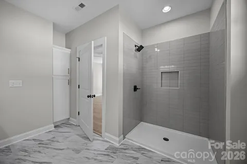 $499,000 | 2287 Lee Lawing Road, Lincolnton, NC 28092