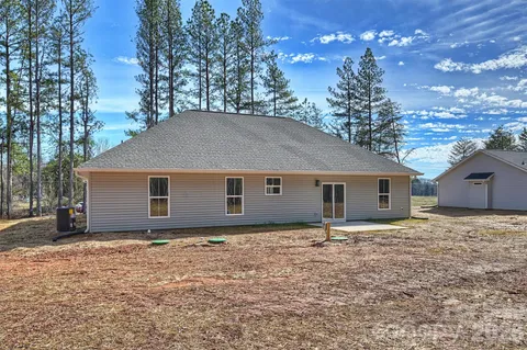 $499,000 | 2287 Lee Lawing Road, Lincolnton, NC 28092