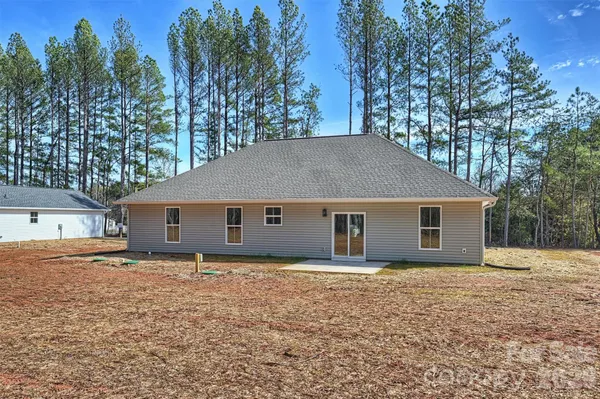 $469,000 | 2287 Lee Lawing Road, Lincolnton, NC 28092
