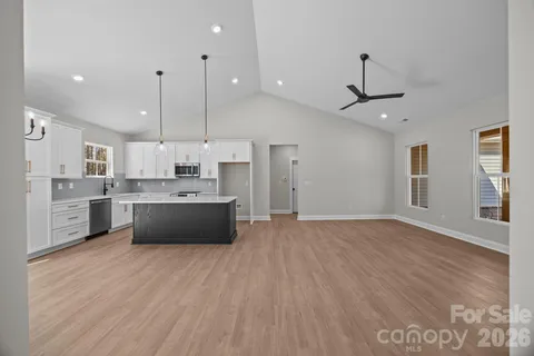 $469,000 | 2287 Lee Lawing Road, Lincolnton, NC 28092