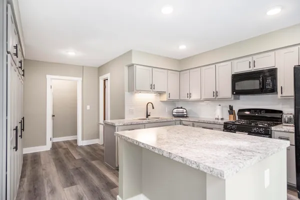 $449,900 | 3544 Briggs Boulevard Northeast, Grand Rapids, MI 49525