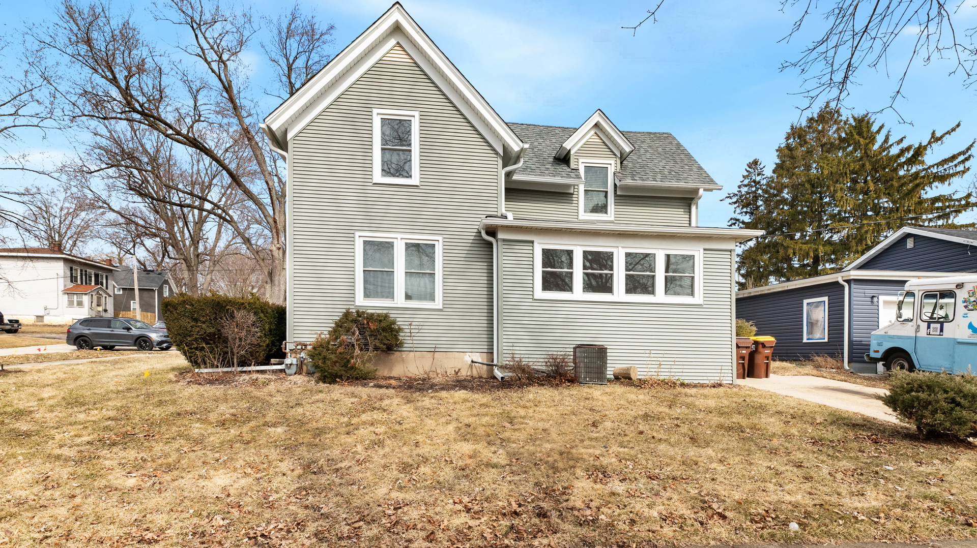 600 Dewey Street Harvard, IL 60033 - Photo 4 of 51