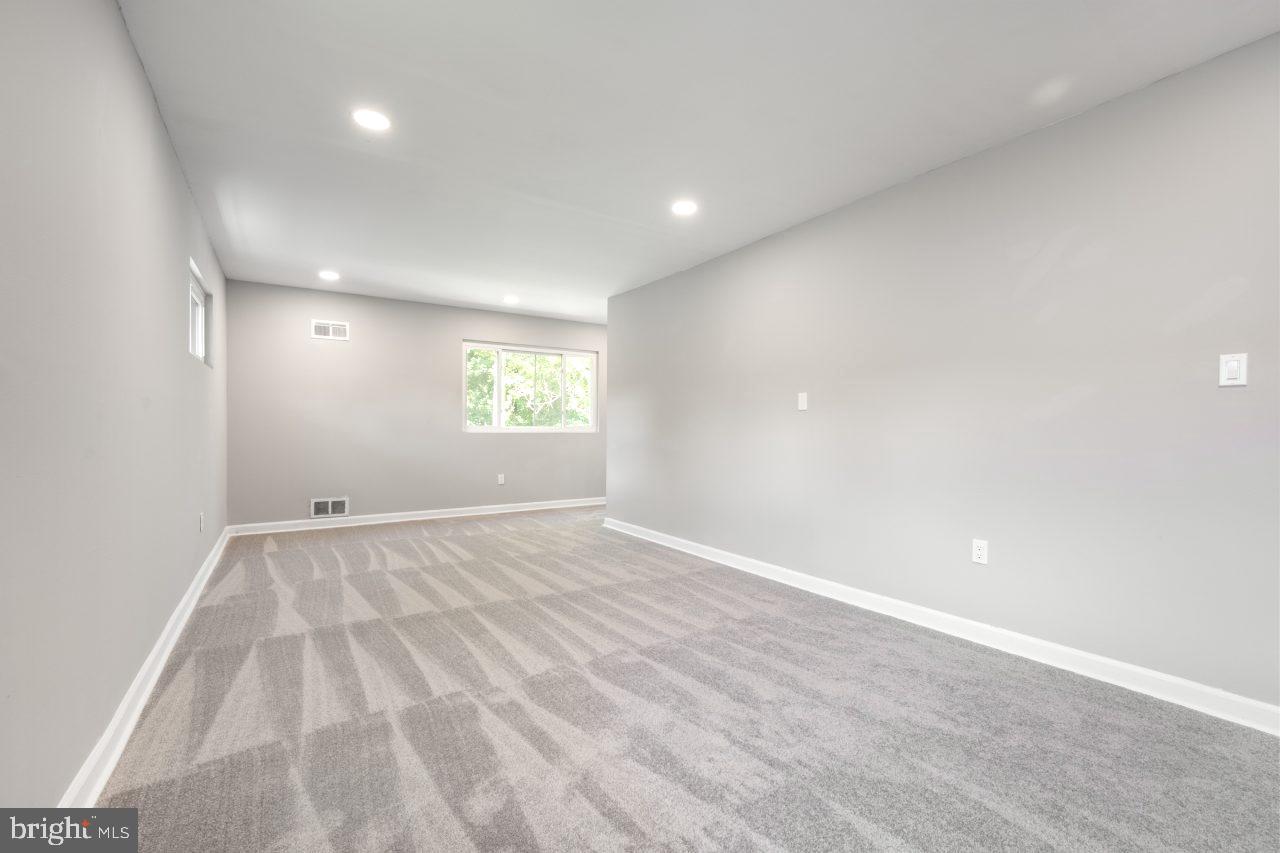 6806 Nashville Road Hyattsville, MD 20784 - Photo 15 of 30 Owner's Bedroom