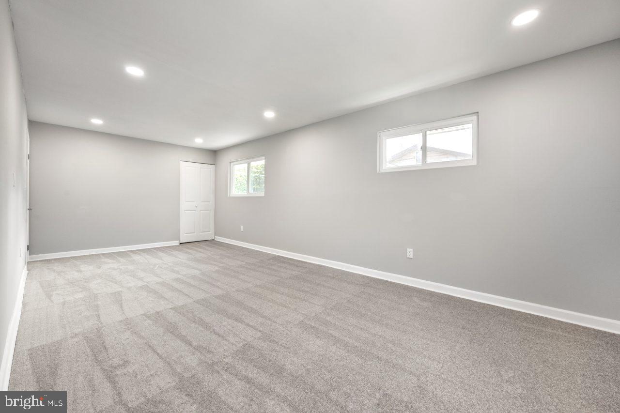 6806 Nashville Road Hyattsville, MD 20784 - Photo 16 of 30 Owner's Bedroom