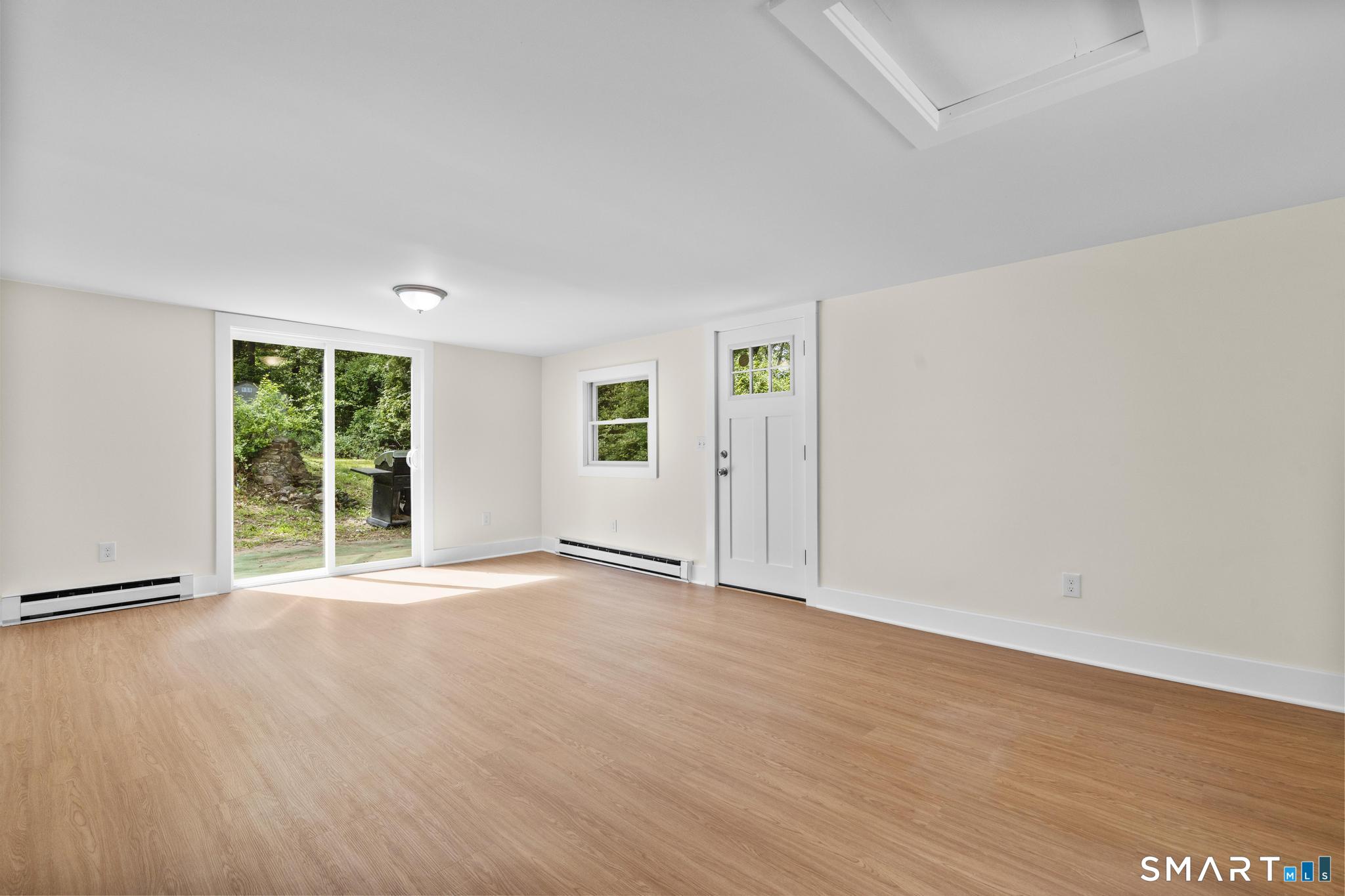 173 Elm Hill Road Vernon, CT 06066 - Photo 9 of 25