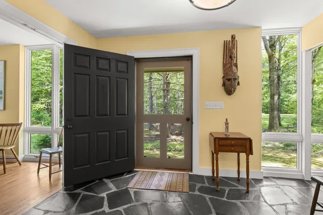 $995,000 | 27 Lee Farm Road, Hancock, NH 03449