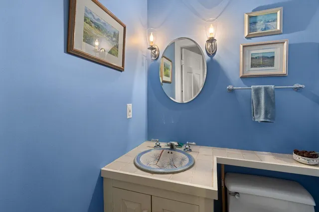 $995,000 | 27 Lee Farm Road, Hancock, NH 03449