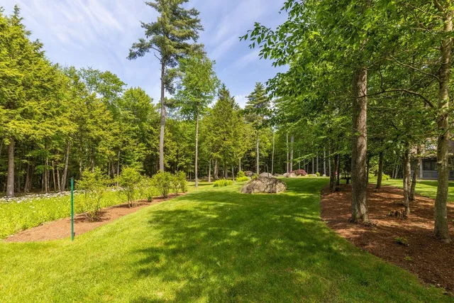 $995,000 | 27 Lee Farm Road, Hancock, NH 03449