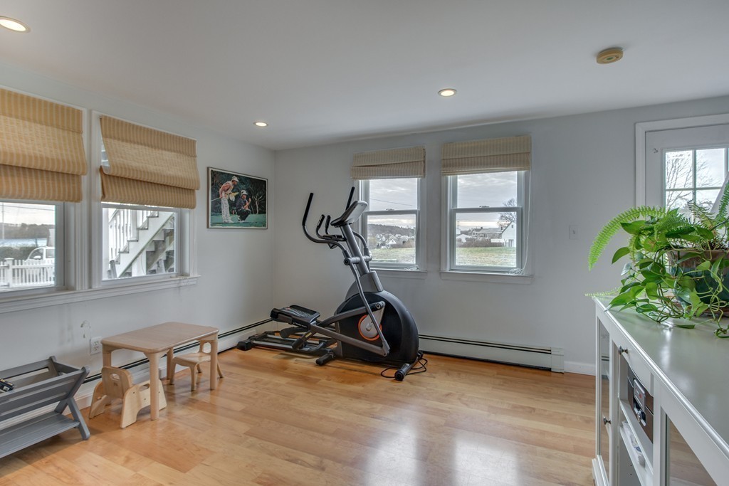 12 Hillside Road Ipswich, MA 01938 - Photo 15 of 28 Gallery Image 15