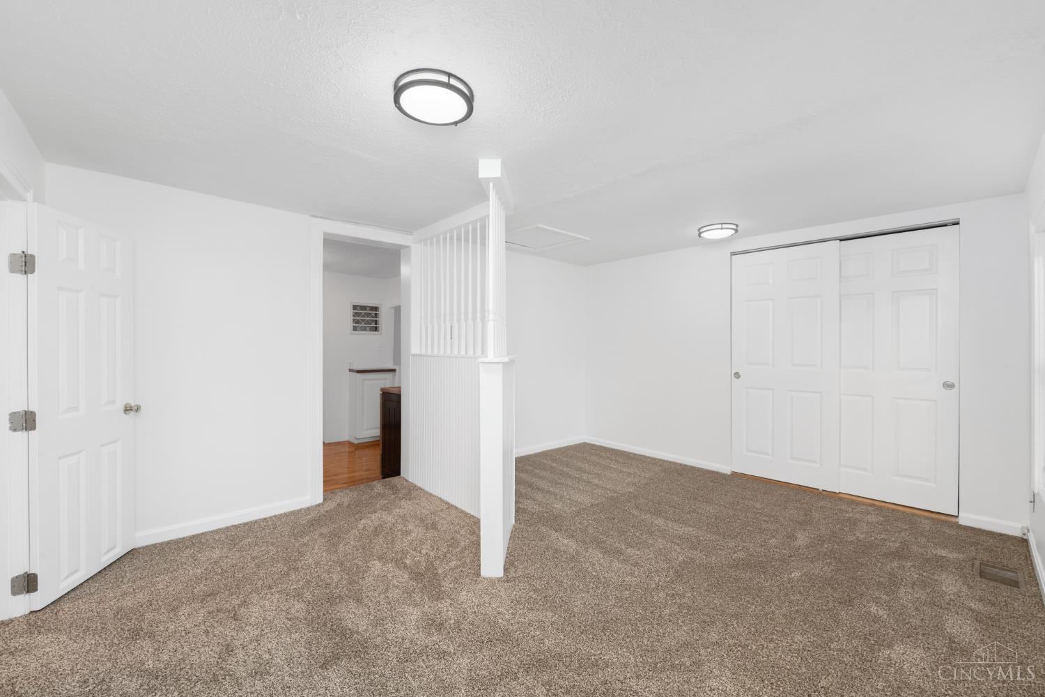 8811 Pine Road Cincinnati, OH 45242 - Photo 12 of 20 Gallery Image 12