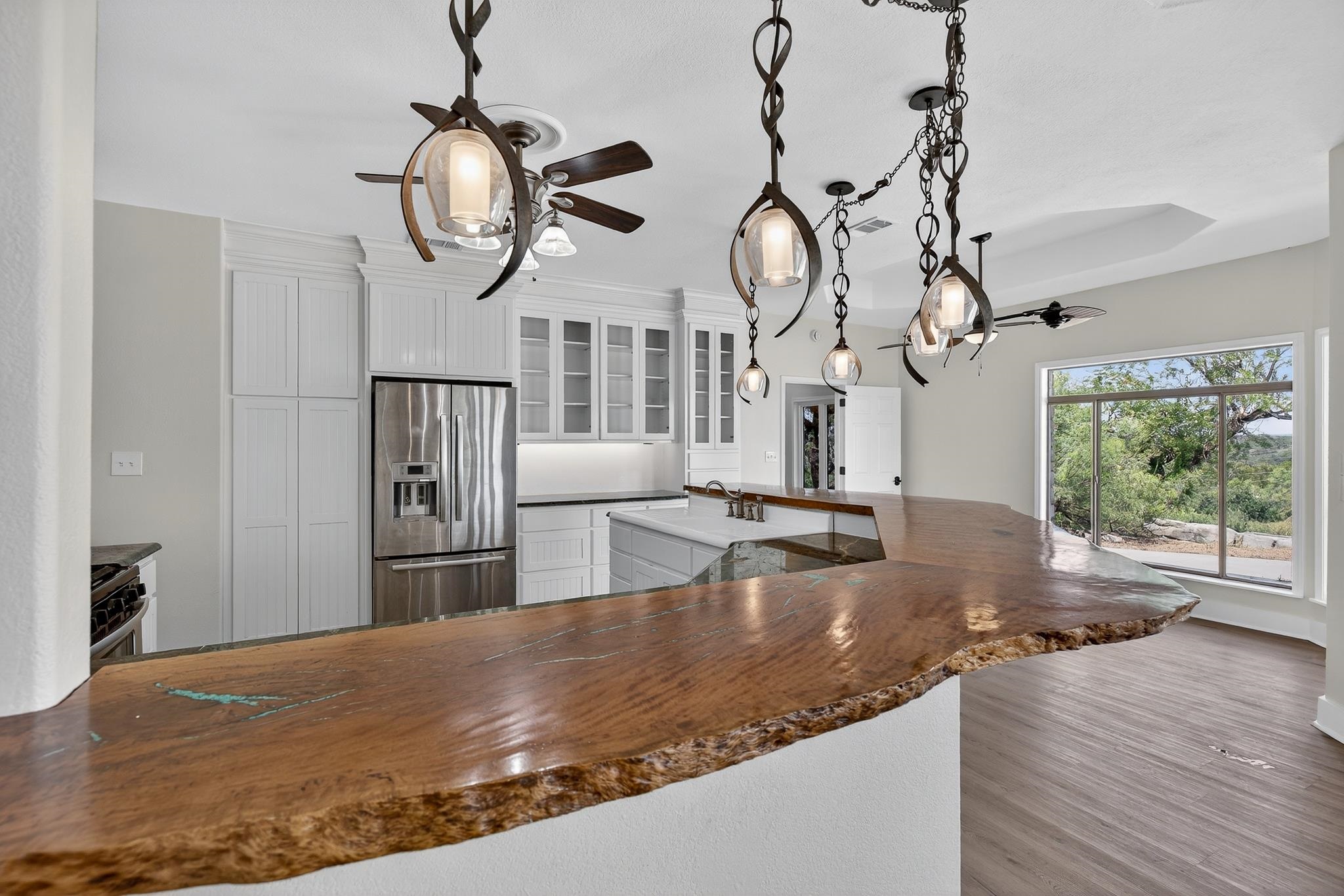 95 Gateway North Marble Falls, TX 78654 - Photo 10 of 30 a view of a living room and dining room