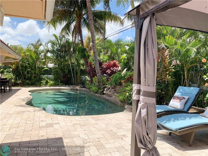 451 Northeast 25th Terrace Boca Raton, FL 33431 - Photo 4 of 48