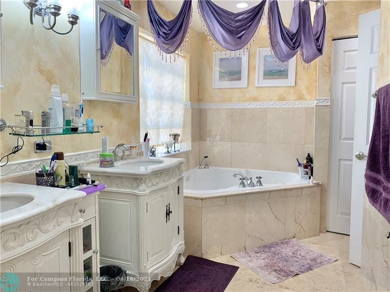 451 Northeast 25th Terrace Boca Raton, FL 33431 - Photo 33 of 48