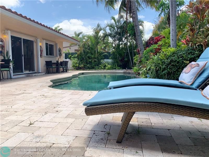 451 Northeast 25th Terrace Boca Raton, FL 33431 - Photo 7 of 48