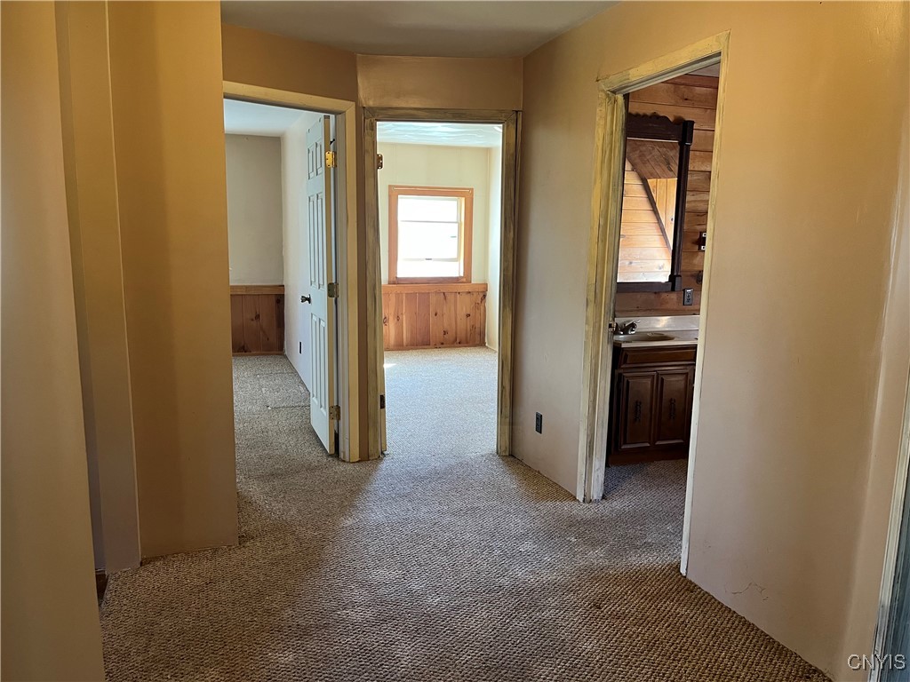 2810 Southside Road Frankfort, NY 13340 - Photo 35 of 46 Upstairs Hallway Area