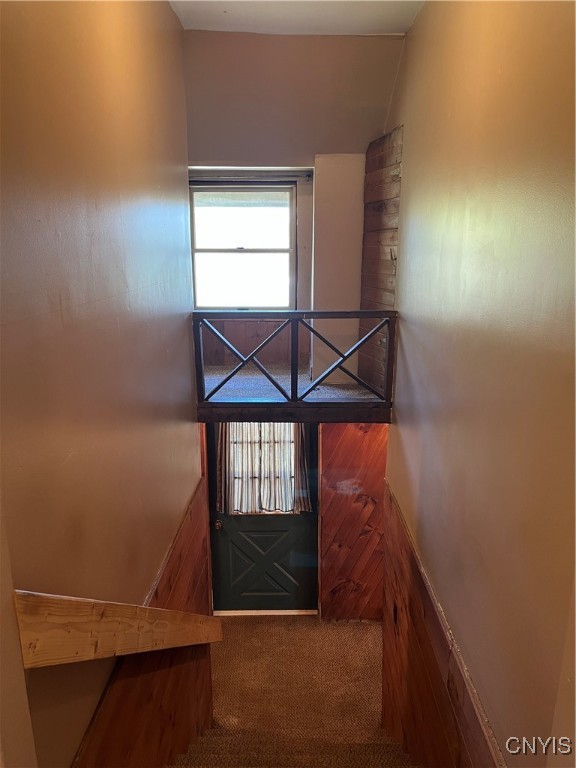 2810 Southside Road Frankfort, NY 13340 - Photo 36 of 46 Stairway