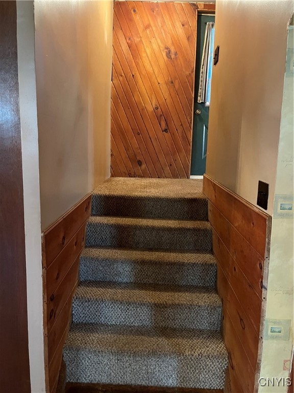 2810 Southside Road Frankfort, NY 13340 - Photo 38 of 46 Leads to front entry