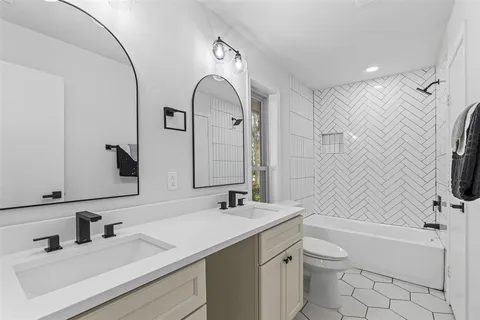 $619,000 | 2124 Parkhaven Drive, Plano, TX 75075