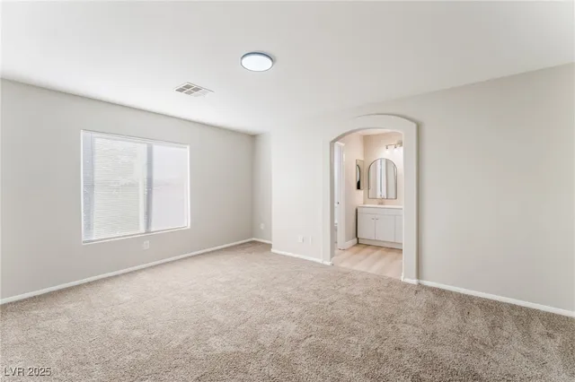 $2,450 | 2723 Mossy Oaks Lane, Las Vegas, NV 89142