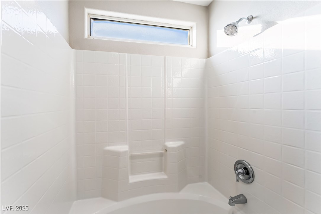 2723 Mossy Oaks Lane Las Vegas, NV 89142 - Photo 16 of 24