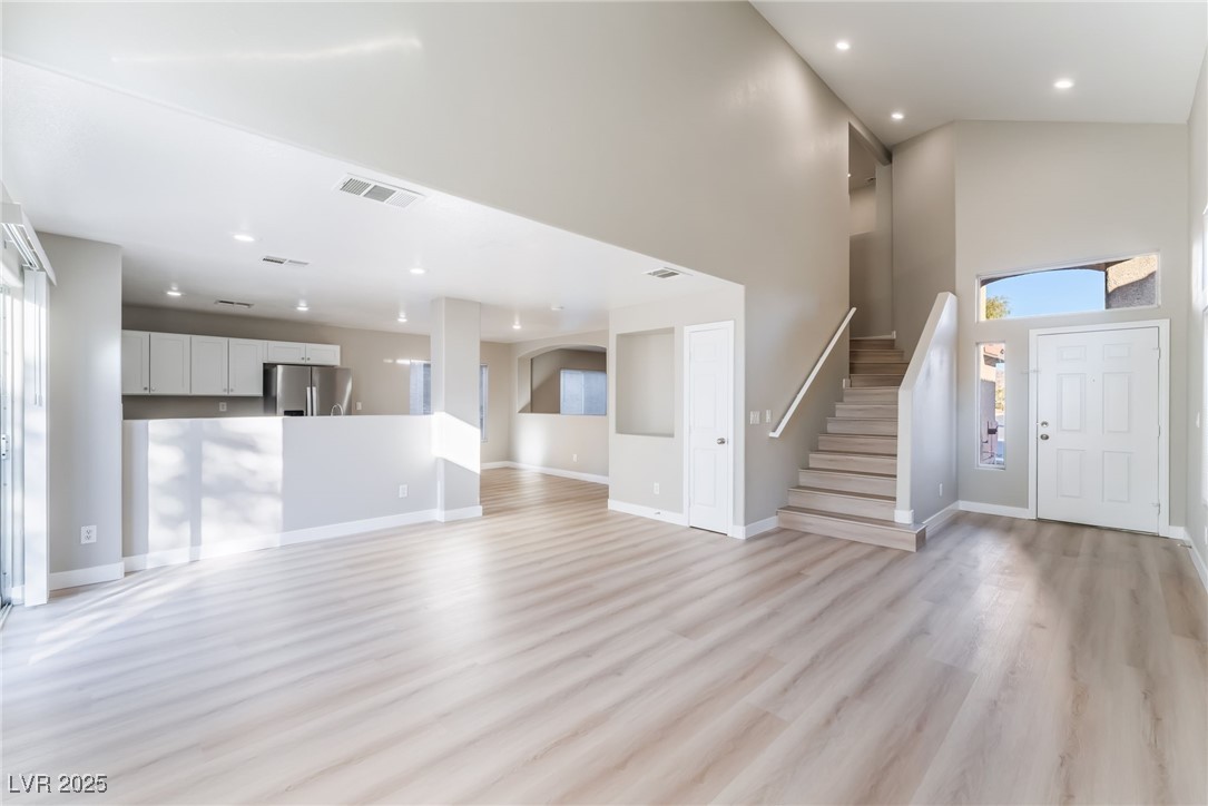 2723 Mossy Oaks Lane Las Vegas, NV 89142 - Photo 3 of 24