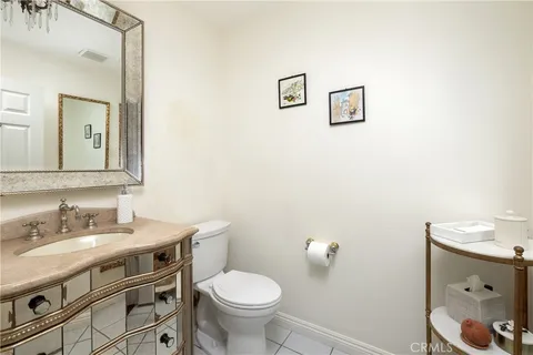 $3,989,000 | 6622 Horseshoe Lane, Huntington Beach, CA 92648