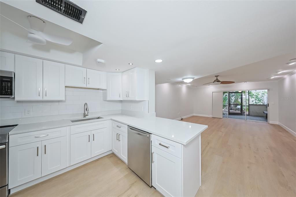 1028 Apollo Beach Boulevard, Unit 2 Apollo Beach, FL 33572 - Photo 21 of 35
