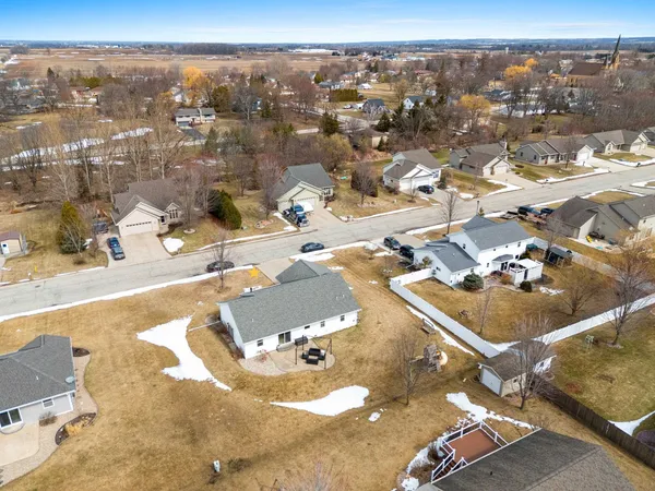 $365,000 | 364 Wooden Shoe Circle, Kaukauna, WI 54130