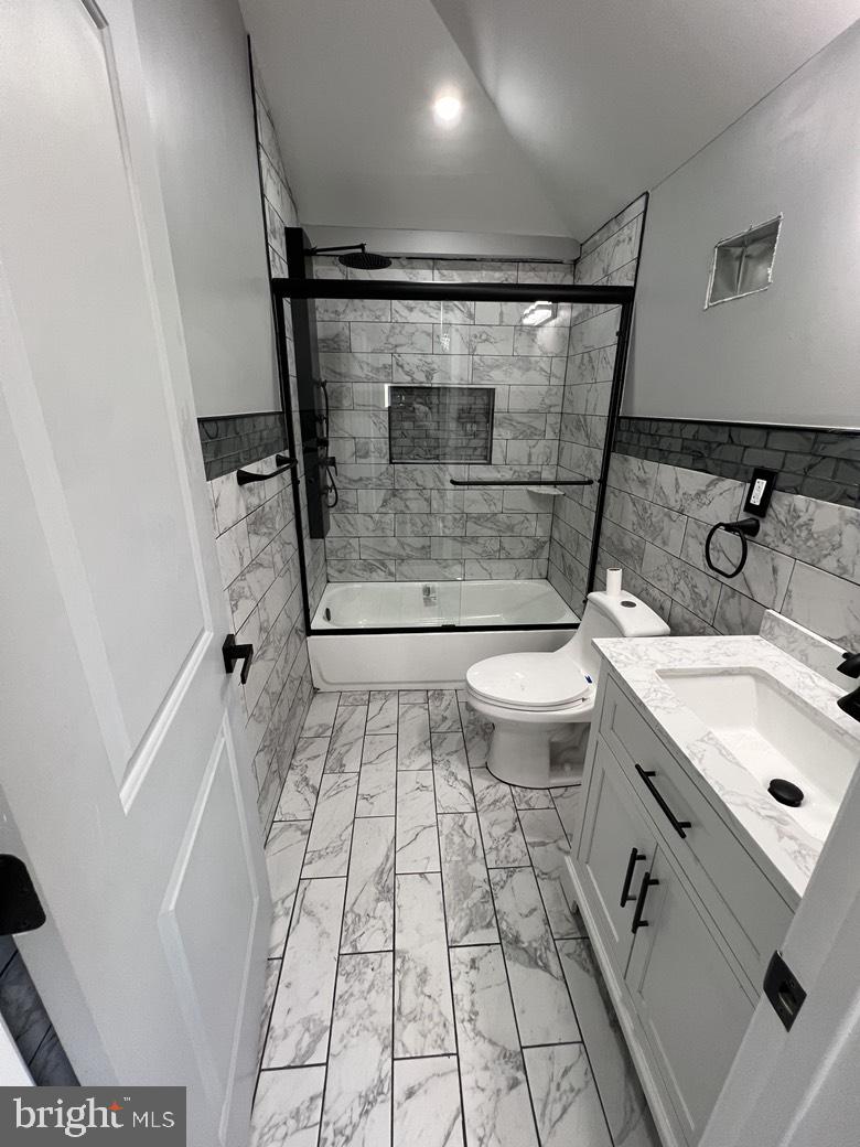900 Greenhill Road Sharon Hill, PA 19079 - Photo 18 of 36 Gallery Image 18