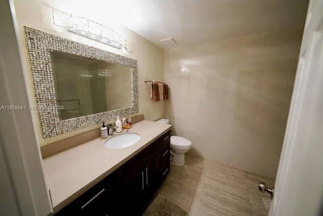 $2,450 | 171 Southwest 96th Avenue, Plantation, FL 33324