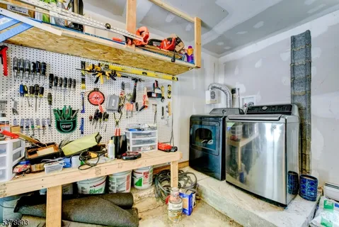 $285,000 | 605 County Road 565, Augusta, NJ 07822