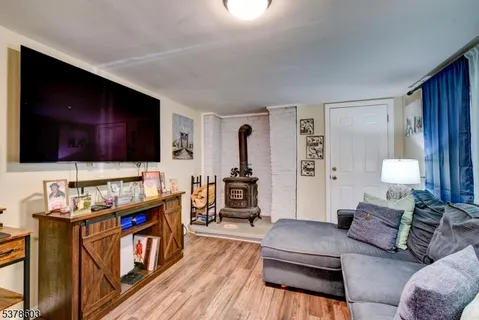 $285,000 | 605 County Road 565, Augusta, NJ 07822