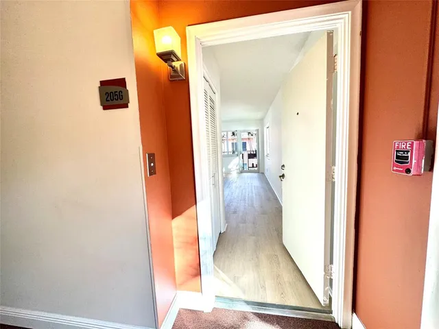 $230,000 | 119 Northeast 19th Court, Unit 205G, Wilton Manors, FL 33305