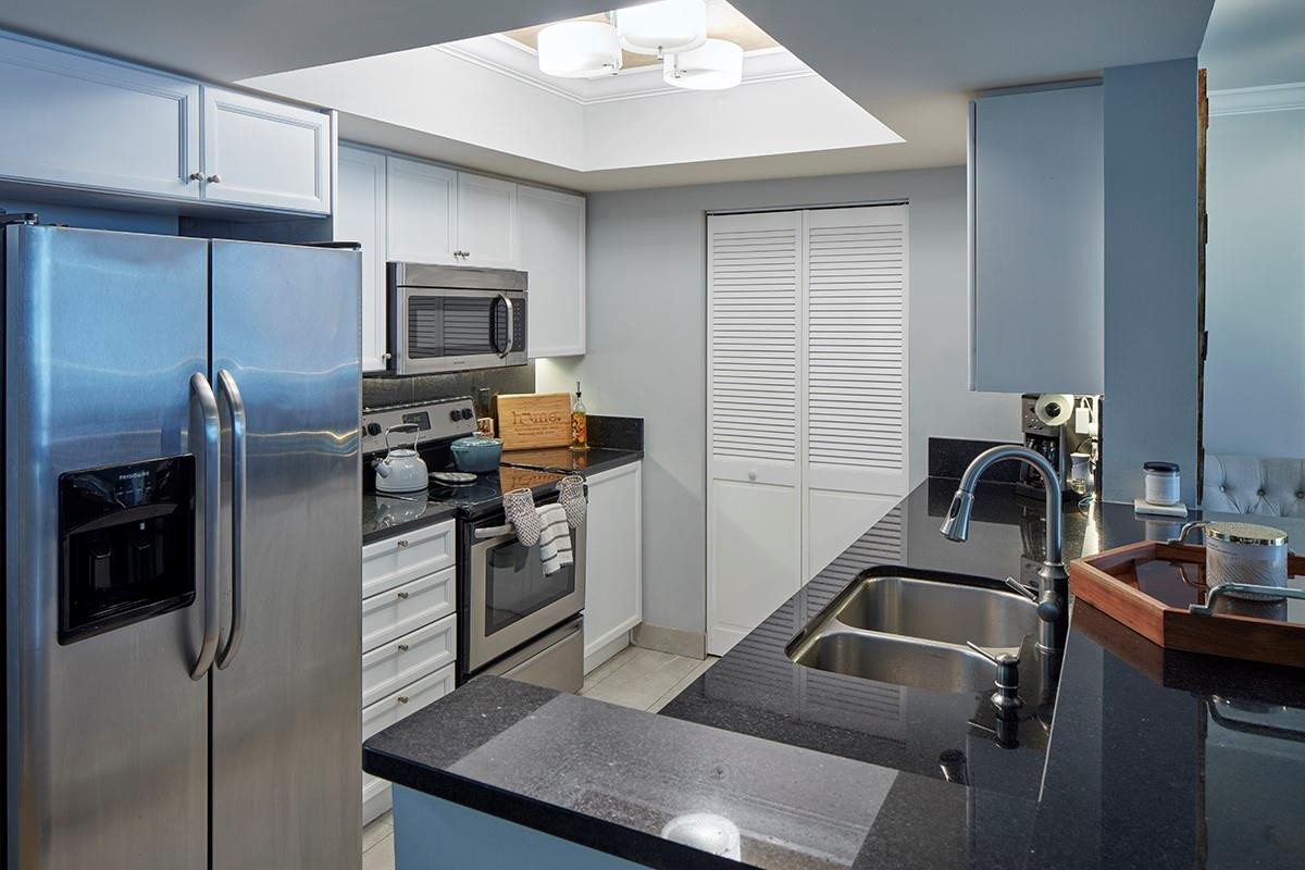 99 Southeast Mizner Boulevard, Unit 637 Boca Raton, FL 33432 - Photo 13 of 27 Photo 13