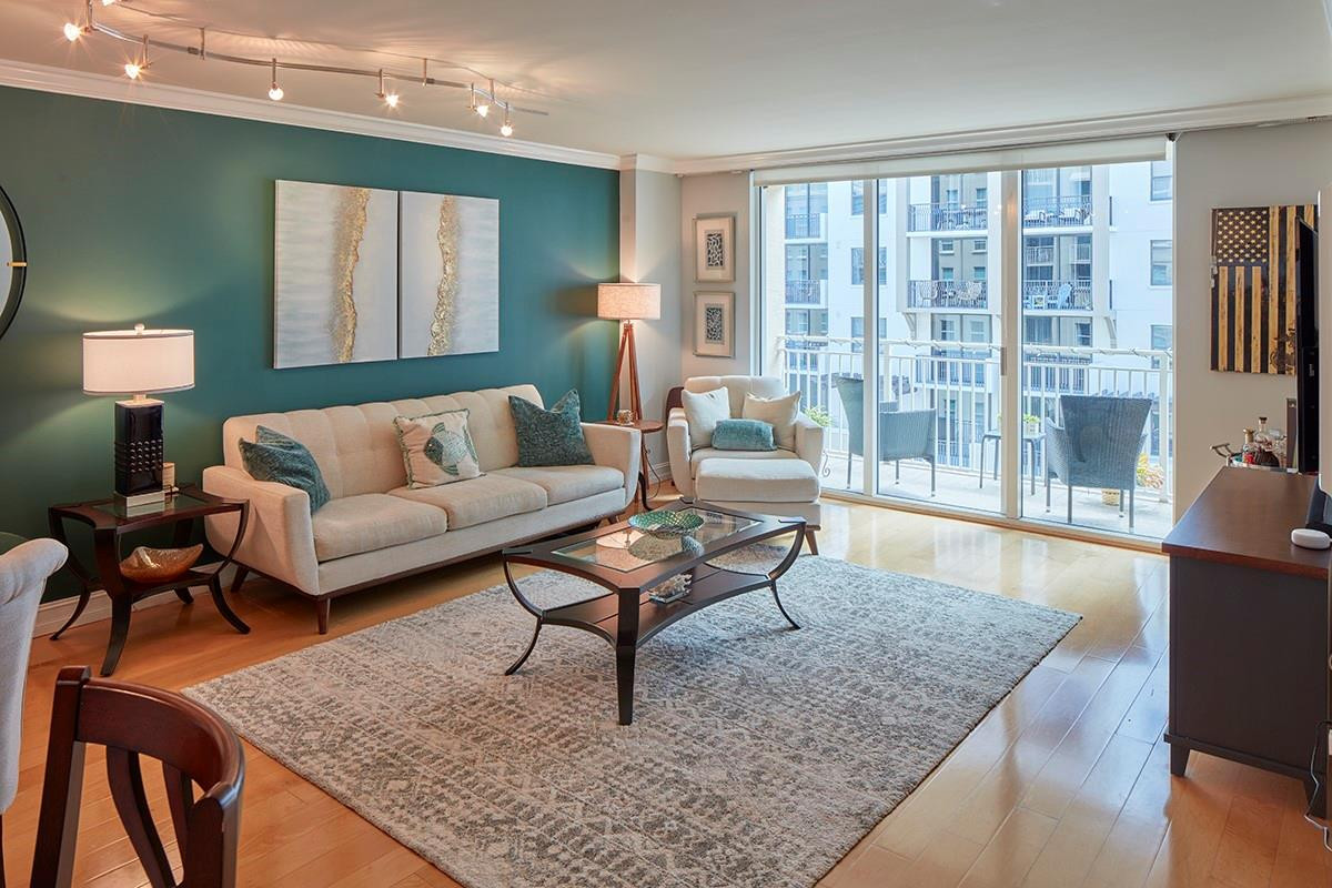 99 Southeast Mizner Boulevard, Unit 637 Boca Raton, FL 33432 - Photo 3 of 27 Photo 3