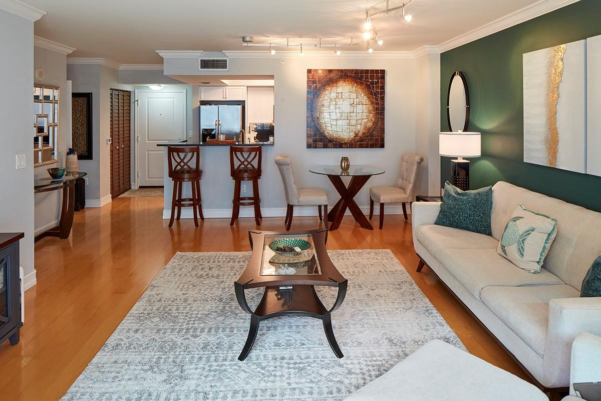 99 Southeast Mizner Boulevard, Unit 637 Boca Raton, FL 33432 - Photo 4 of 27 Photo 4