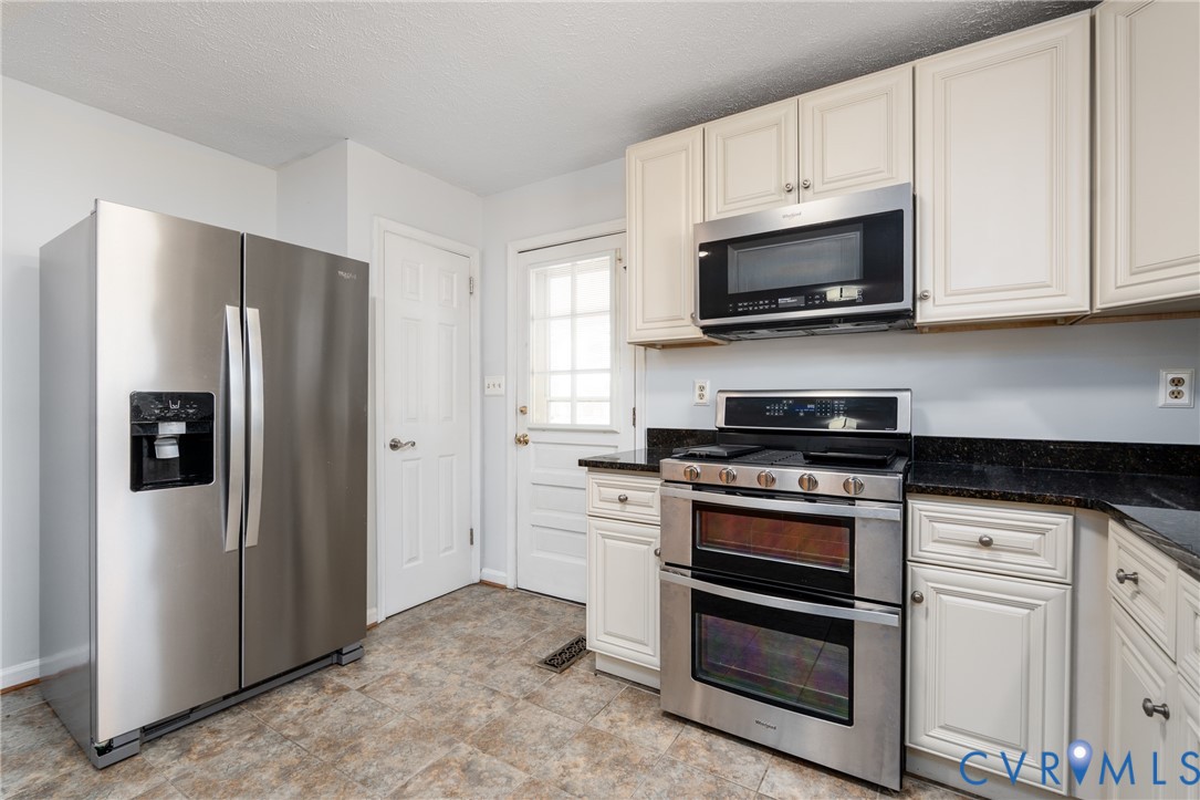 5550 Jamestown Road Crozet, VA 22932 - Photo 25 of 38