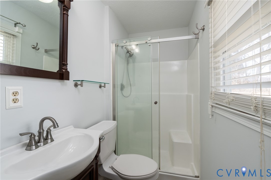 5550 Jamestown Road Crozet, VA 22932 - Photo 33 of 38