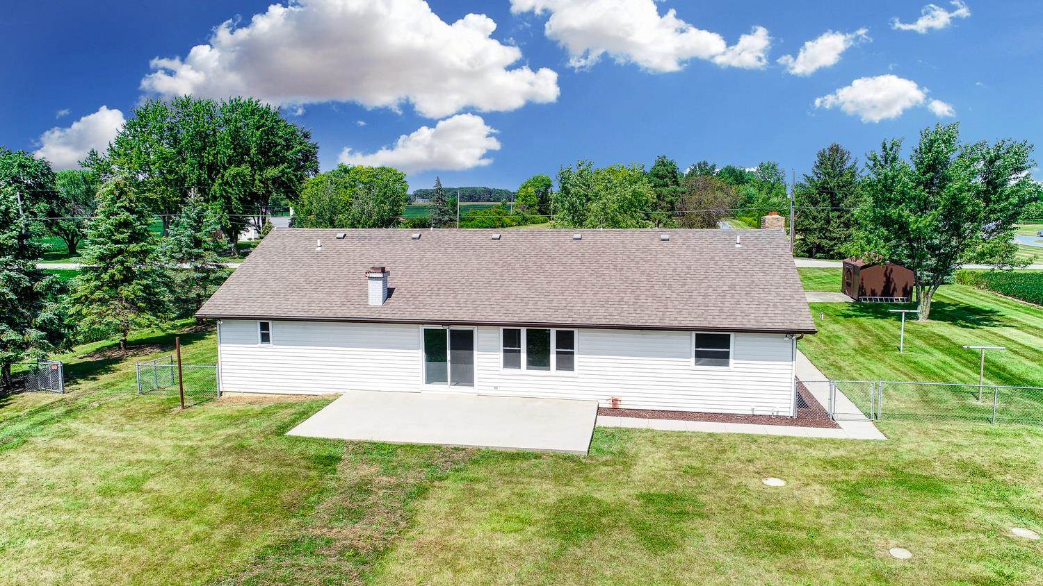 621 Winters Road Fort Wayne, IN 46819 - Photo 4 of 36