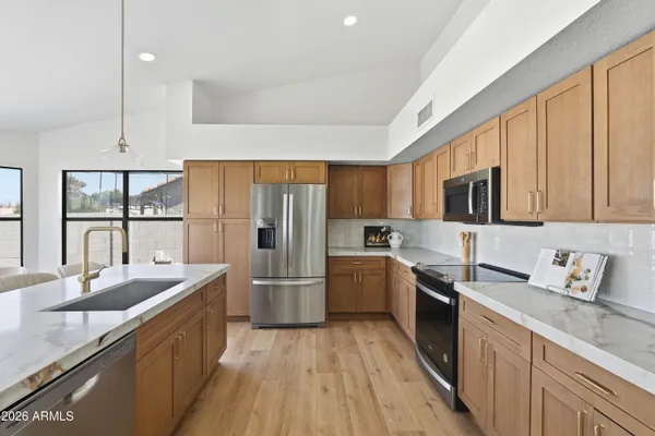 $725,000 | 858 North St Elena Street, Gilbert, AZ 85234