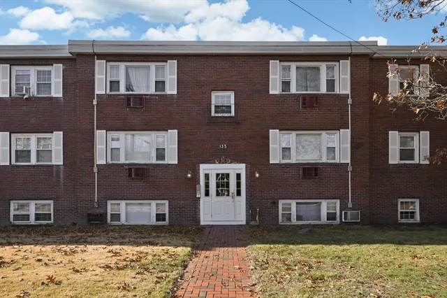 $315,000 | 135 Willard Street, Unit 8, Quincy, MA 02169