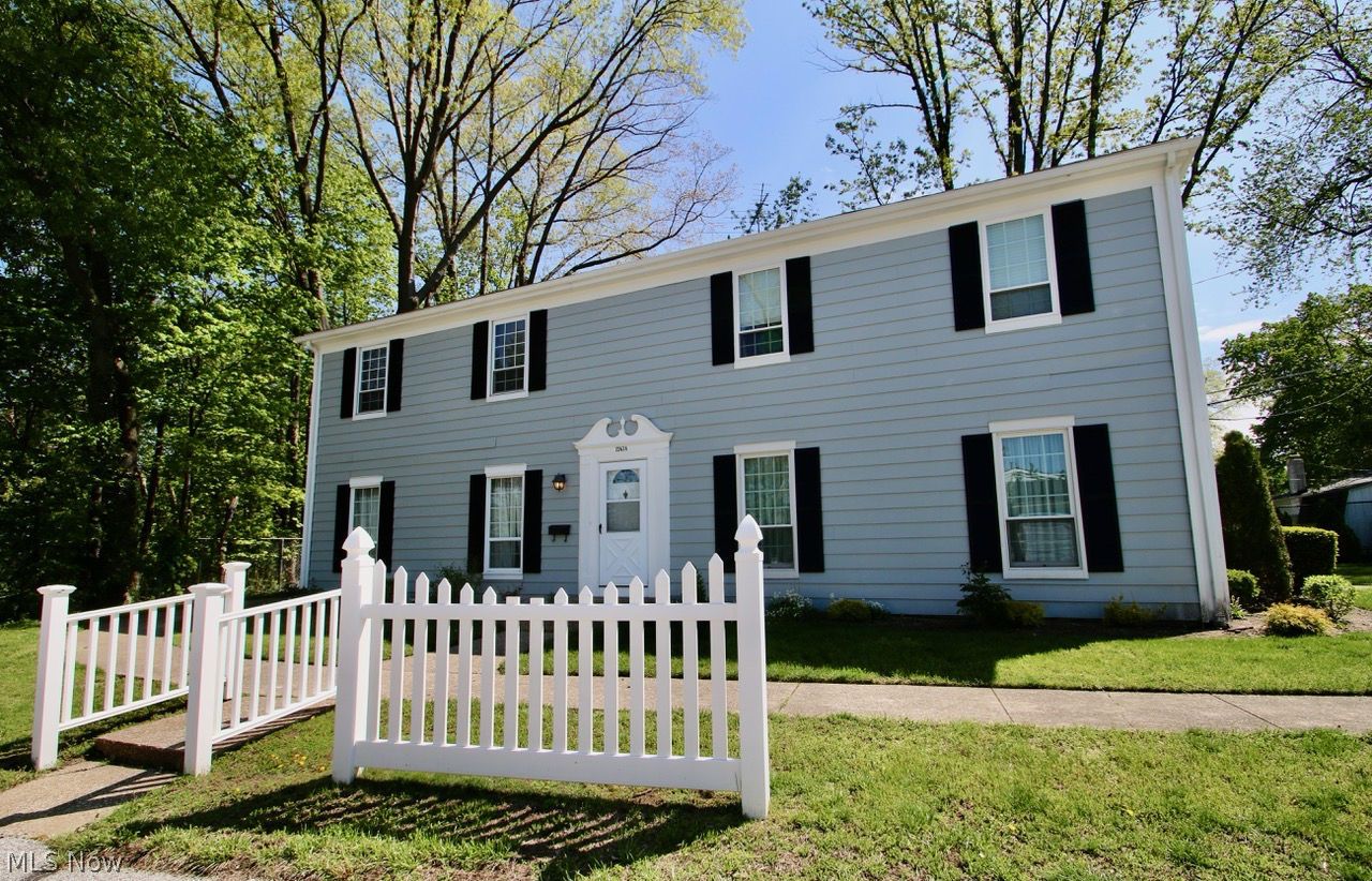 7247 Fox Mill Road, Unit A Mentor, OH 44060 - Photo 2 of 20