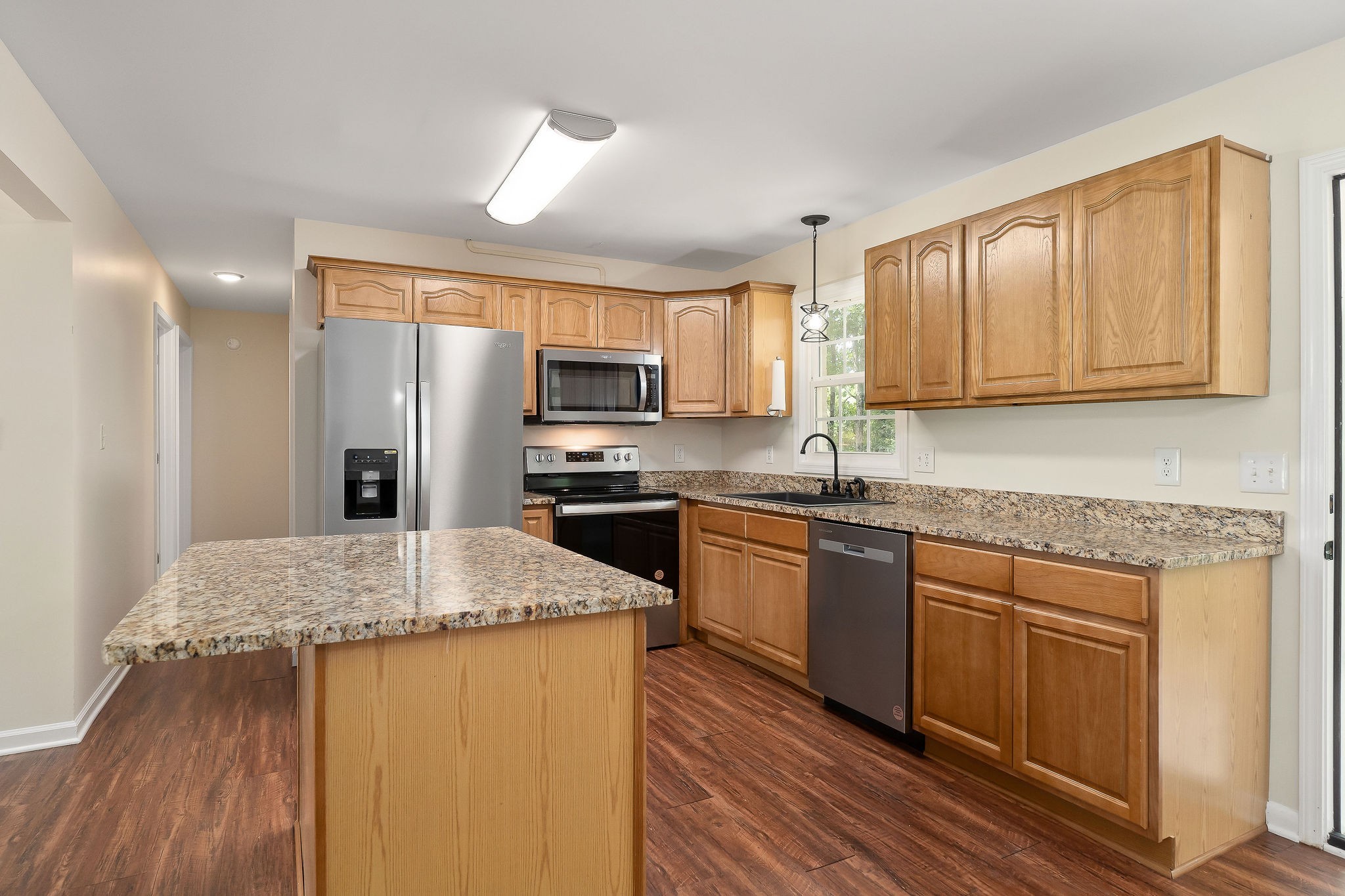 743 Bugger Ridge Road McMinnville, TN 37110 - Photo 6 of 26 Gallery Image 6