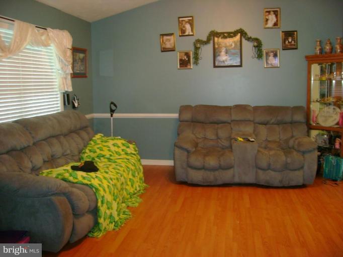 8536 Passapatanzy Road King George, VA 22485 - Photo 2 of 4 Family Room