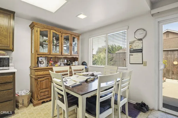 $1,200,000 | 9417-9419 Petit Court, Ventura, CA 93004