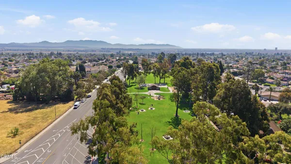 $1,200,000 | 9417-9419 Petit Court, Ventura, CA 93004