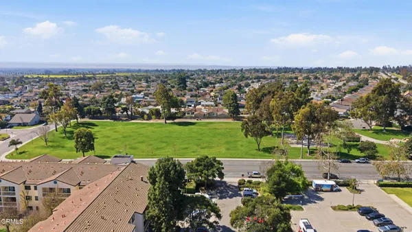 $1,200,000 | 9417-9419 Petit Court, Ventura, CA 93004