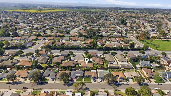 $1,200,000 | 9417-9419 Petit Court, Ventura, CA 93004